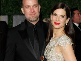 2, the ocean's eight star says in the. Jesse James Sandra Bullocks Mann Soll Affare Haben Der Spiegel