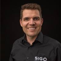 600+ "Pfeifer" profiles