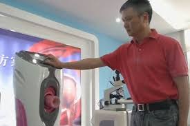 Per alcuni paesi è previsto inoltre un costo aggiuntivo per la prenotazione della quota di gravidanza. Este Colector Automatico De Semen Esta Siendo Un Exito En Los Hospitales Chinos Y Ya Se Puede Adquirir Por 6 000 Dolares