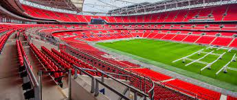 Alle stadien, die einen verein oder eine nationalmannschaft mit einer kapazität von 40.000 oder mehr beherbergen, sind eingeschlossen. Wembley Stadion Ist Das Bekannteste Stadion In London