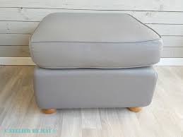Peindre Une Ottomane En Tissu Comment Et Pour Quel Resultat Relooking Canape Relooker Meuble Et Peindre Sur Tissu