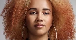 The only difference is the percentage of men and women who bleach. How Often Can You Bleach Your Hair Without Damaging It