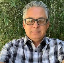 How to fix a broken window in Bakersfield, California?