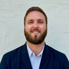 I'm so excited to announce that I've joined the Trainual team as their  newest Implementation Specialist 🥳👏🏼🎊 Over the last year, I've been  searching for my next best step and pivoted more