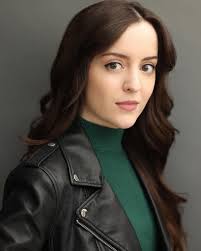 Sarah Tye (@saraheliztye) • Instagram photos and videos