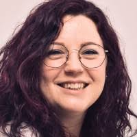 200+ ملفًا شخصيًا يحتوي على “Lintner”