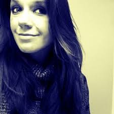 Desiree Hooper's Instagram, Twitter & Facebook