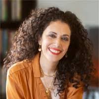 Amy Luhn's Instagram, Twitter & Facebook