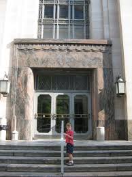 The Knoxville Post Office Is Fashioned From Six Types Of Tennessee Marble And Four Hand Carved Eagles By Master Sculptor Albert Pink Marble Knoxville Tennessee