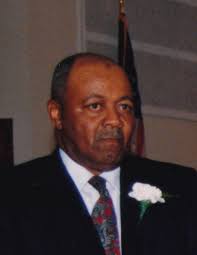 Clarence Holmes Obituary (2008)
