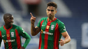 Check all the information and latest news about rodrigo pinho (marítimo). Rodrigo Pinho A Beira Do Top 5 Na Historia Do Maritimo Maritimo Jornal Record