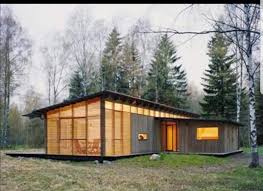 Casele modulare din lemn masiv sînt gîndite cu o izolare realizată cu ajutorul unor materiale naturale. Case Modulare Home Facebook