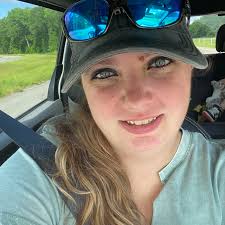 Does anyone happen to know how much it cost to move a mobile home?