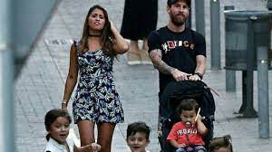 She is the wife of messi who is considered one of the greatest football players of all time. Family Messi To Get Bigger As Antonela Confirmed Pregnant As Com