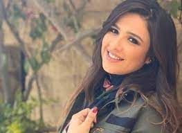 نشرت الفنانة المصرية ياسمين عبد العزيز صورة صادمة لمتابعيها، وذلك عبر صفحتها الرسمية على موقع التواصل الاجتماعي فيسبوك. 9 Wylkszdwhhim