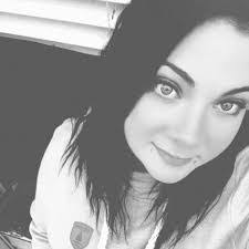 Danielle Lafever's Instagram, Twitter & Facebook