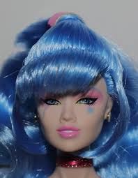 Integrity Glitter 'n Gold Aja Leith On-Stage Mini-Giftset ID Page