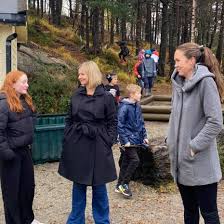 Steffen handal i utdanningsforbundet mener ministeren først må sikre nok bemanning. Guri Melby Publications Facebook