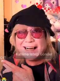 𝙂𝙧𝙚𝙡𝙡 ☾🌀 {közi's #1 fan} (@b4byl_0)