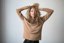 I gave her a few ideas of what i did and didn't want to do for highlights. London S Best Curly Hair Salons Ldnfashion