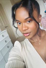 SEEKING ROOMIE] Move in: July 25 Hi everyone, I've recently found an  amazing 2br apartment that I've almost locked in but my roomie has decided  she feels like it's out of her