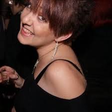 Tracey Saunders (@StudentPixie)