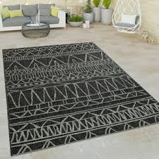 Wenn ein teppich gut verarbeitet wurde und aus dem richtigen material besteht, fusselt er im gegensatz zu naturfaserteppichen kaum. Outdoor Balkon Teppich Zum Verlieben Wayfair De