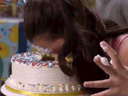 Face in birthday cake GIF download free