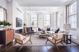 A Polished New York Apartment With Family Friendly Style Urban Home Decor Contemporary Living Room Colors Modern Interior Design