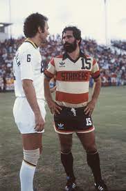 그렇게 1군 팀에서 몇 년 코치를 하다가 2015년 현재까지 2군 팀에서 코치를 하고 있다. ê²Œë¥´íŠ¸ ë®ëŸ¬