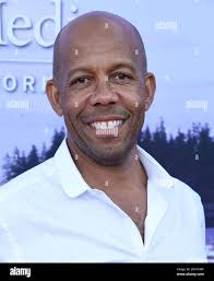 Wingard hi-res stock photography and images