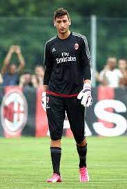 Gianluigi donnarumma the next buffongianluigi donnarumma new legend gianluigi donnarumma incredible best saves ac milan 2016gianluigi donnarumma wonderkid. Milan Real Madrid I Rigori Del 16enne