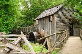 Cades cove is an isolated valley located in the tennessee section of the great smoky mountains national park, usa.the valley was home to numerous settlers before the formation of the national park. Everything You Need To Know About The Cades Cove Visitor Center