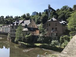 Découvrez comment chloé vit hors réseaux avec son compagnon. Avez Vous Les Moyens De Vivre Au Luxembourg Mylife