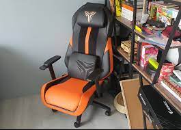 Osim Uthrone Gaming Massage Chair Reviewed The Technovore