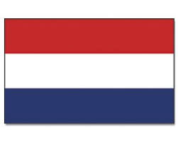 Während dieser zeit wehte die flagge der niederlande über luxemburg, der „kleinen burg, mit … luxemburg: Luxemburg Flagge 90 150 Cm Amazon De Alle Produkte