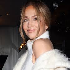 Selena Gomez Is Doing French Girl Chic Circa 1947