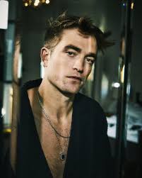 We've celebrated quite a few of Rob's birthday since 2008, but each one  seems sweeter. Happy 39th Birthday Rob, I really didn't think I'd still be  “blogging” about your career some 16