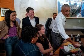 Obama makes surprise stop in Austin with James Talarico, Gina Hinajosa