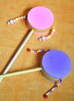 Drehtrommel Affenschrecke Musikinstrumente Basteln Instrumente Basteln Instrumente Fur Kinder