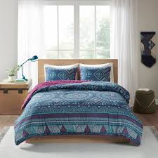 Shop bed comforters and comforter sets online at great prices with walmart canada. Intelligent Design Blair Navy Purple Reversible Comforter Set On Sale Overstock 28534293 Twin