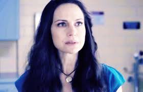 Funky MBTI in Fiction — The Haunting of Hill House: Olivia Crane [ENFJ]