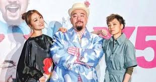 容祖兒 何韻詩，容祖兒資料，容祖兒星座 中文名：容祖兒 外文名：joey yung 國籍：中國香港 民族：漢族 出生地：香港 籍貫：廣東省江門市 語言：粵語、國語 、英語、吳語(上海話)會少許 出生日期：1980年6月16日 星座：雙子座 å®¹ç¥–å„¿å†åŒæ¡†ä½•éŸµè¯—