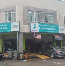Macam biasalah kalau nak hantar servis kereta mesti buat temu kalau korang dah buat temu janji, no plat kereta korang akan diletakkan di senarai pelanggan vip mengikut slot masa yang telah dipilih. Perniagaan Servis Kereta E Nine Workshop N Homestay Home Facebook