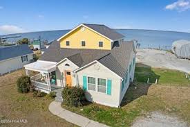 235 Frost Lane, Atlantic Beach, NC 28512