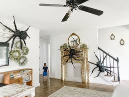Giant spider decorations for house. Diy Giant Spooky Halloween Spider Decorations 15 For A Huge Spider Step By Step Tutorial We Lived Happily Ever After