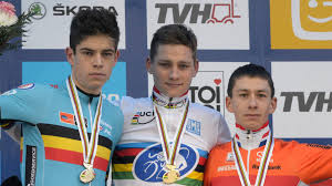 Jun 26, 2021 · wout van aert en mathieu van der poel hoopten in de eerste rit van de tour de france stiekem op een ritzege en bijgevolg de gele trui, maar moesten hun meerdere erkennen in julian alaphilippe. Nys Tipt Van Aert En Niet Van Der Poel Vanwege De Passage Over Het Strand Nos