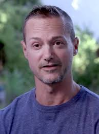 Ryan Skinner's Instagram, Twitter & Facebook