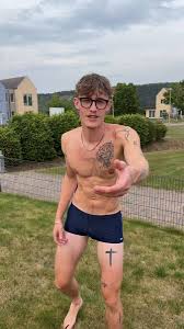 fabi07543634 - Twitter Profile | Sotwe