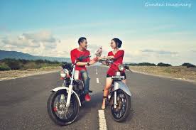 Prewedding anak motor, budi & nove | zh picture. Pin Di Prewedding